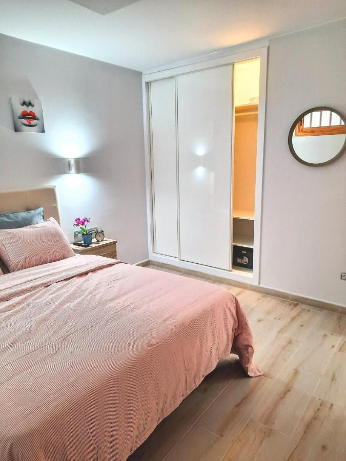 Modern Apartment In Costa Adeje With Shared Pool Playa Feñabe Exteriör bild