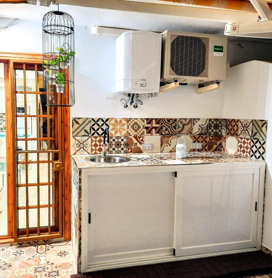 Modern Apartment In Costa Adeje With Shared Pool Playa Feñabe Exteriör bild